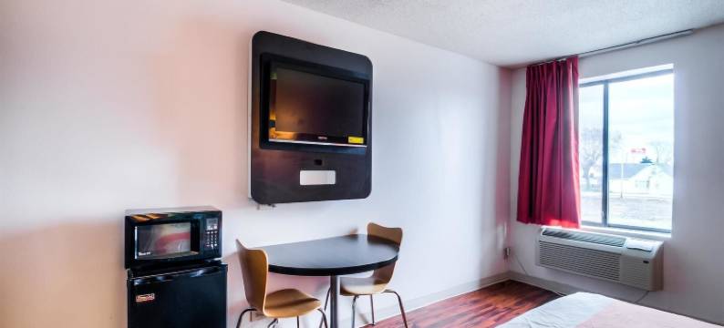 兰辛南芝加哥6号汽车旅馆(Motel 6 Lansing, IL - Chicago South)图片