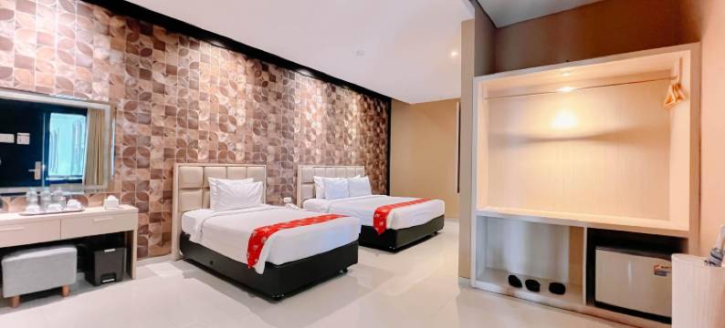 新苏里亚酒店(New Surya Hotel)图片