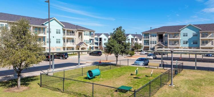 奥斯汀洛克哈特的Landing公寓(Landing Apartments Austin - Lockhart)图片