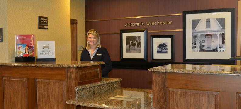 希尔顿欢朋酒店-温彻斯特(Hampton Inn Winchester)图片