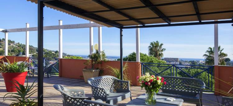 戛纳穆然宜必思快捷酒店(Ibis Budget Cannes Mougins)图片