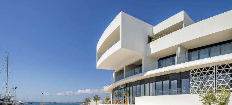 玛丽娜天使湾酒店，希尔顿 Curio 精选酒店(Marina Baie des Anges Hotel, Curio Collection by Hilton)图片