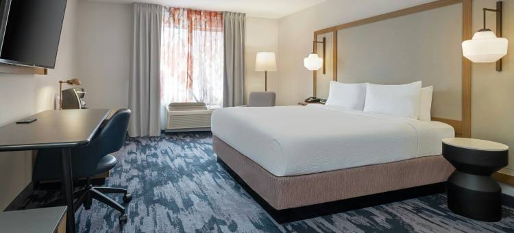 登顿万枫酒店及套房(Fairfield Inn & Suites Denton)图片