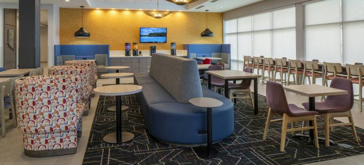 Home2 Suites By Hilton 蒙哥马利市中心(Home2 Suites by Hilton Montgomery Downtown)图片
