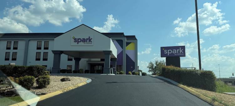 富兰克林希尔顿逸林酒店(Spark by Hilton Franklin)图片