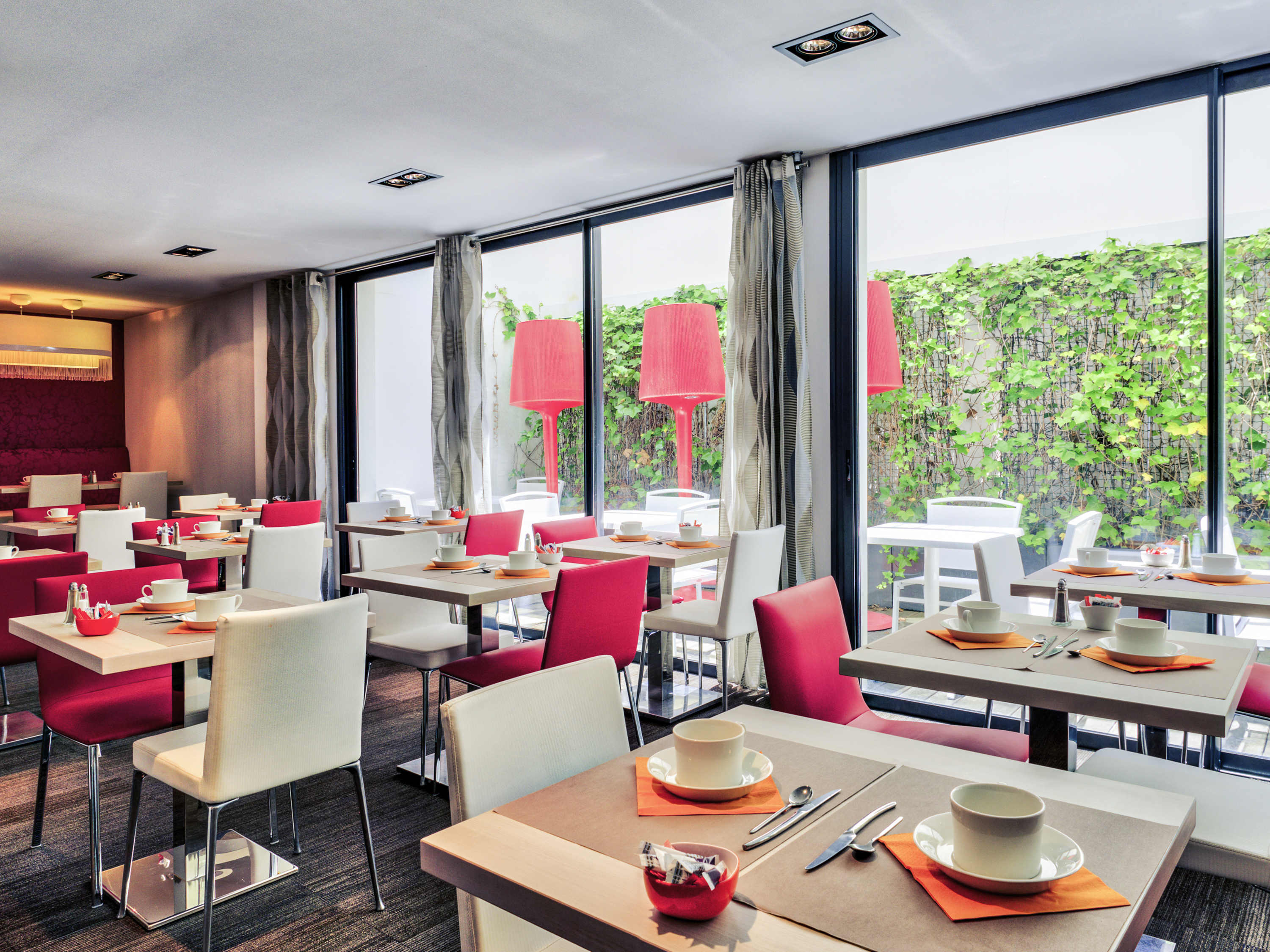 Hôtel Mercure Président Biarritz Plage Over view