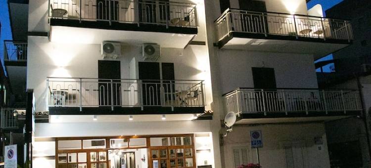 拉丽瓦酒店(Hotel la Riva)图片