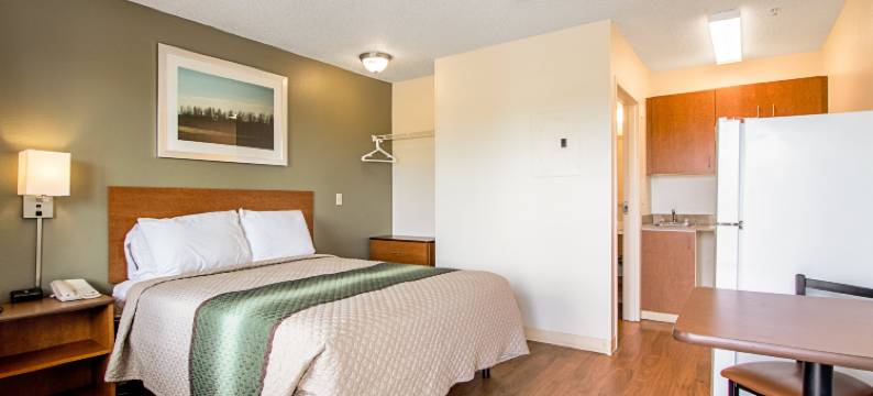 丹佛-莱克伍德西霍姆唐恩一室公寓(HomeTowne Studios Denver - Lakewood West)图片