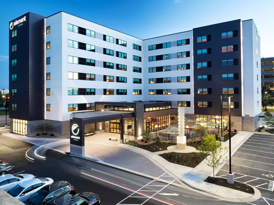 美国布卢明顿购物中心源宿酒店