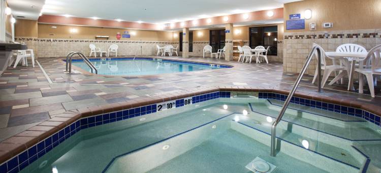 Holiday Inn Express & Suites FT功能。柯林斯(Holiday Inn Express & Suites FT. Collins)图片