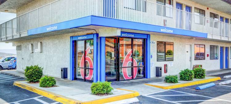 犹他圣乔治 6 号汽车旅馆(Motel 6 Saint George, UT)图片