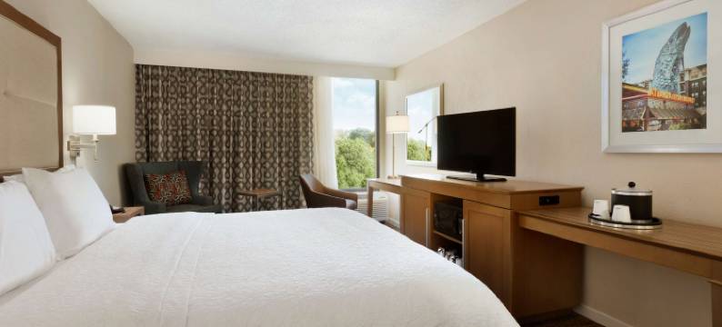 亚特兰大-巴克海特欢朋酒店(Hampton Inn Atlanta-Buckhead)图片