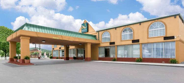 品质酒店及套房马洞 - 洞穴城(Quality Inn & Suites Horse Cave - Cave City)图片