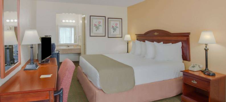 阿什维尔西温德姆戴斯酒店(Days Inn by Wyndham Asheville West)图片