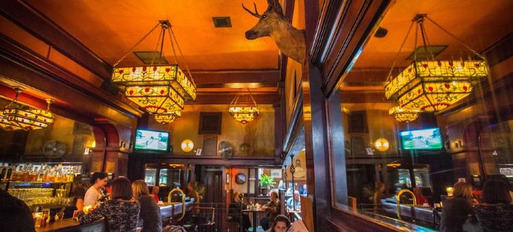 麦可梅那敏斯奥林匹克俱乐部(McMenamins Olympic Club)图片