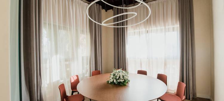 穆里略圣克鲁斯广场套房公寓(Suites Murillo Plaza Sta. Cruz)图片