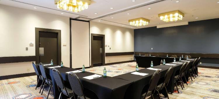 利伯蒂维尔-芒德莱恩希尔顿逸林酒店(DoubleTree by Hilton Hotel Libertyville - Mundelein)图片