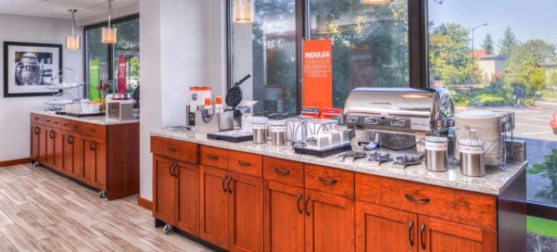 希尔顿欢朋酒店-西雅图机场(Hampton Inn Seattle-Airport)图片