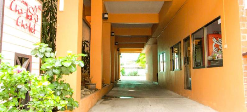 暹芭木屋酒店(Chaba Chalet Hotel)图片