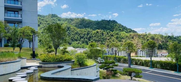 老君山·善美|山居轻氧休闲度假民宿(老君山景区票务中心店)图片