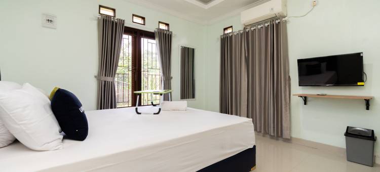 Urbanview Hotel Kampung Istal Megamendung Puncak by RedDoorz图片