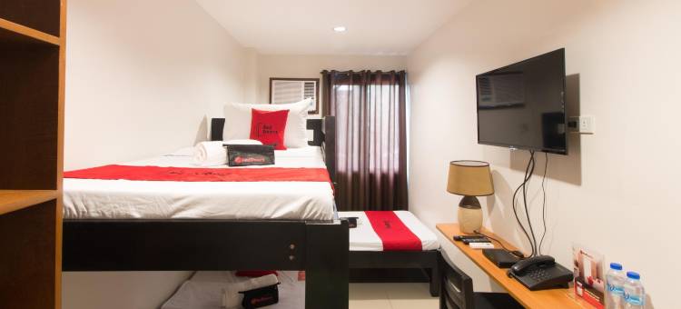 红门酒店Plus-迪奥拉维拉蒙特巴科洛德(RedDoorz Plus @ Diola Villamonte Bacolod)图片