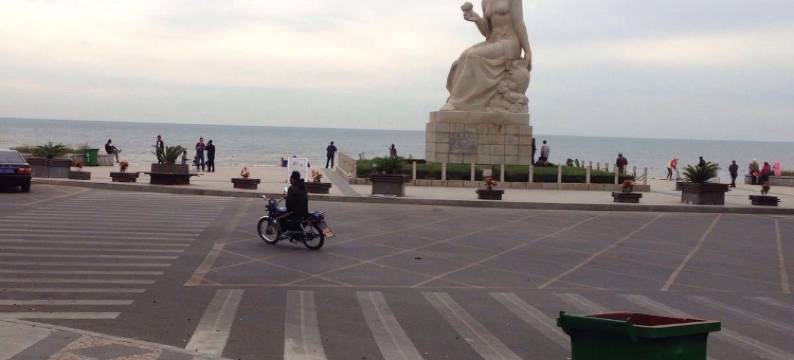 兴城海滨别墅整租距离浴场三百米(新东路1号分店)图片