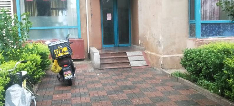 感恩有你公寓(庄园南道分店)图片