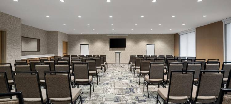 长岛布鲁克海文希尔顿惠庭套房酒店(Home2 Suites by Hilton Long Island Brookhaven)图片