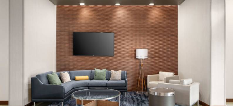 西雅图锡塔克机场万怡酒店(Courtyard Seattle SeaTac Airport)图片