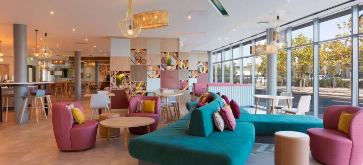 埃士佛德国际希尔顿欢朋酒店(Hampton by Hilton Ashford International)图片