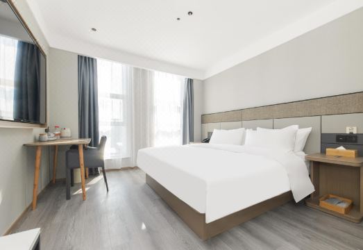 Starway Hotel (Zhaoyuan Wenquan Road) Hotel Overview