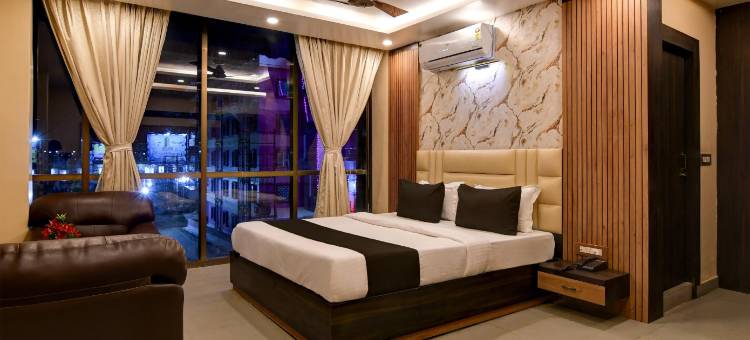 Super Townhouse Oak Bulbuli Neer图片