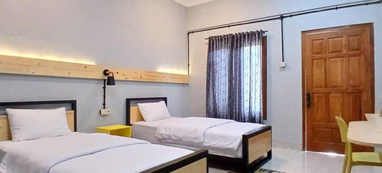 肯内瓦生活酒店-靠近沃诺萨里阿伦阿伦-美特拉红门酒店(Kenewae Living Near Alun-Alun Wonosari Mitra RedDoorz)图片