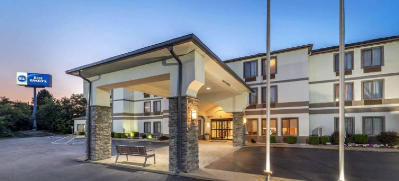 圣克莱斯维尔贝斯特韦斯特套房酒店(Best Western St. Clairsville Inn  Suites)图片