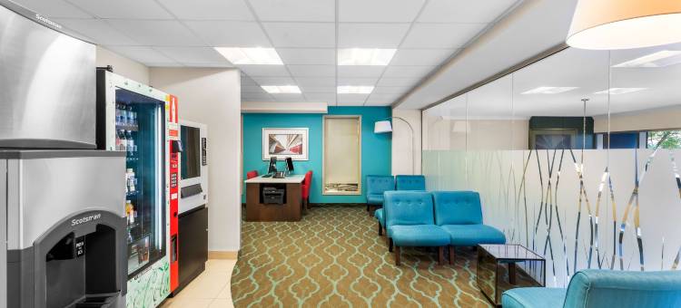 蒙特利尔贝斯特韦斯特优质酒店(Best Western Plus Hotel Montreal)图片