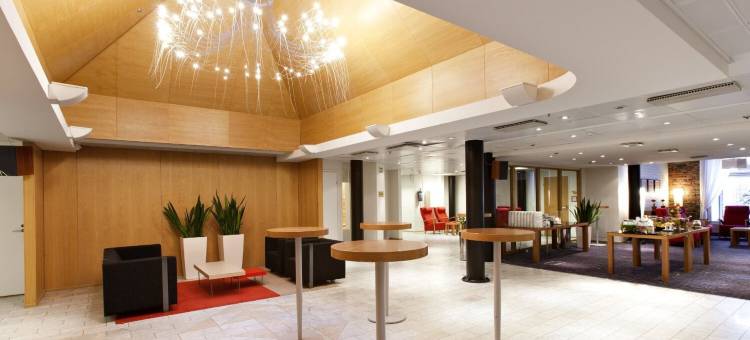 坦佩雷假日俱乐部水疗酒店(Holiday Club Tampereen Kehräämö Apartments)图片