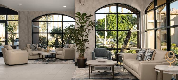 拉昆塔希尔顿安泊水疗酒店(Embassy Suites by Hilton la Quinta Hotel & Spa)图片