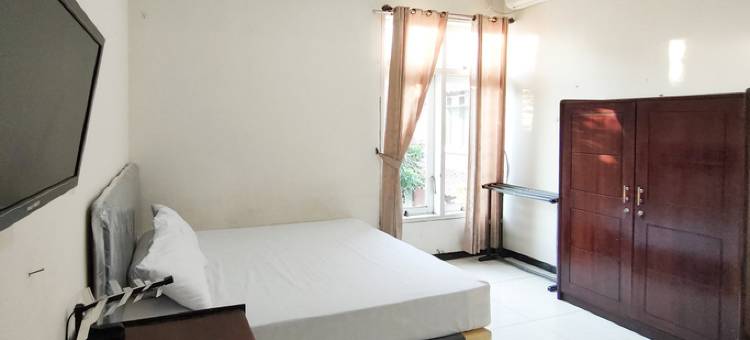 Hasana Guest House Syariah Near Royal Plaza RedPartner图片