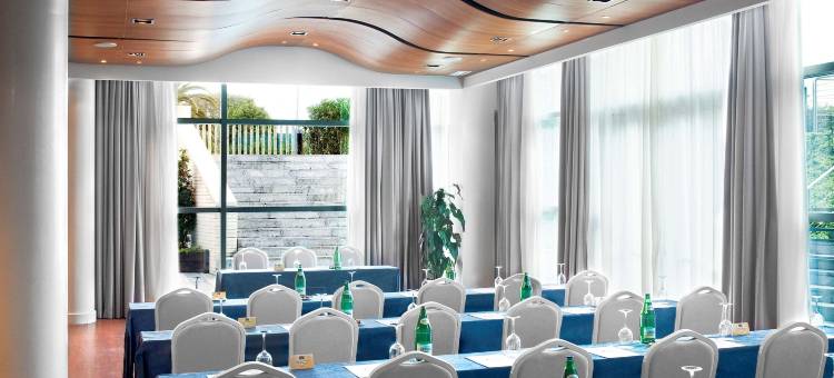 希洪海滩阿巴酒店(Abba Playa Gijon Hotel)图片