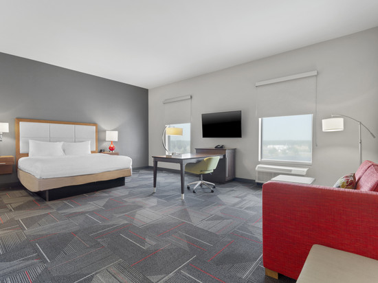 哥伦布塞尔托唐斯希尔顿欢朋套房酒店