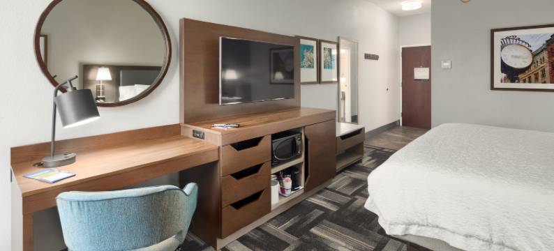 路易斯威尔东北欢朋酒店(Hampton Inn Louisville-Northeast)图片