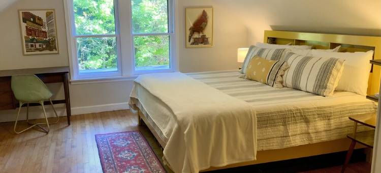 Spacious 4 BDR/3 BA 2 Acre property one minute from Lake Michigan-Dog Friendly!图片