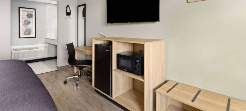 Super 8 by Wyndham Hazleton图片