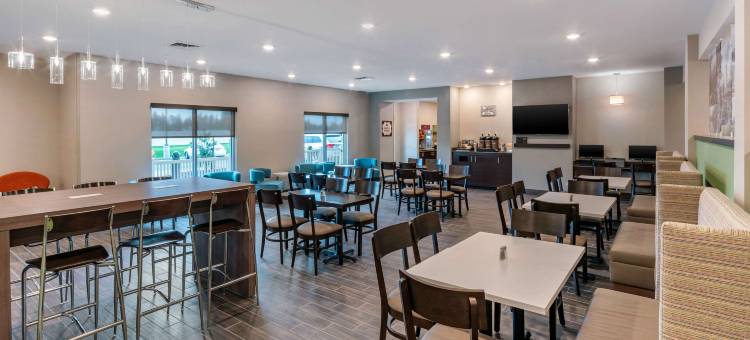 斯波坎机场美茵斯坦套房酒店(MainStay Suites Spokane Airport)图片