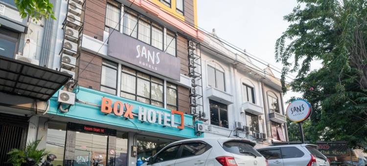 三塞酒店泗水美丽雅加达(Sans Hotel Kupang Indah Surabaya by RedDoorz)图片