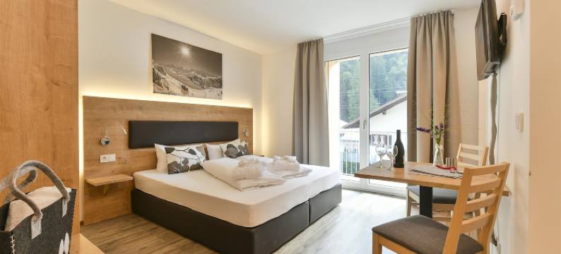 克勒斯特勒阿尔贝格高山旅馆(Alpine Lodge Klösterle am Arlberg)图片