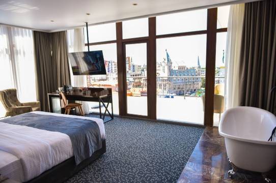 hotel overview picture