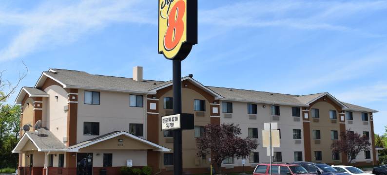 纽波特纽斯-杰斐逊大道速8酒店(Super 8 by Wyndham Newport News/Jefferson Ave.)图片