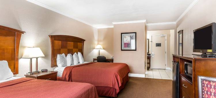 近赫斯特城堡凯艺酒店(Quality Inn Near Hearst Castle)图片